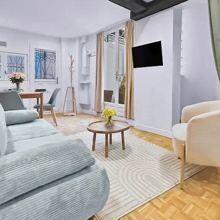 T2 élégant Avec Terrasse, Et Rénové Appartamento *