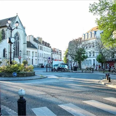 T2 Elegant Avec Terrasse, Et Renove Saint-Maur-des-Fosses